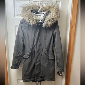 Aritzia Community “Fishtail Parka” XSMALL